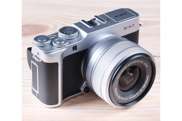 Small fujifilm x a7 test pre