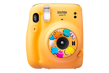Small fujifilm instax mini 11 butter
