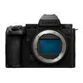 Беззеркальный фотоаппарат Panasonic Lumix S5 II X Body, английское меню