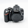 Зеркальный фотоаппарат Nikon D3200 Body (состояние 4)