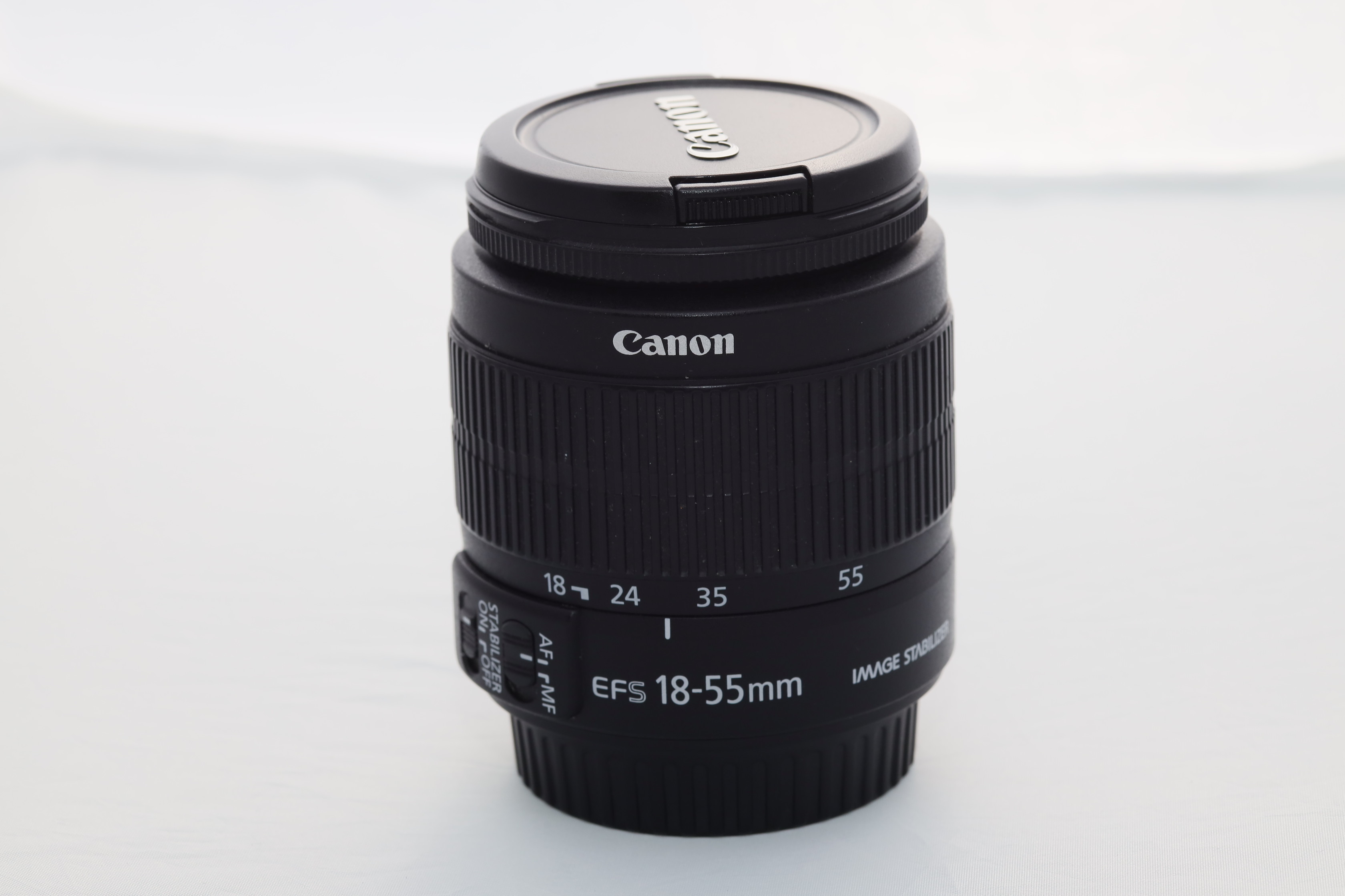 18 55mm is ii. EF S 18-55.