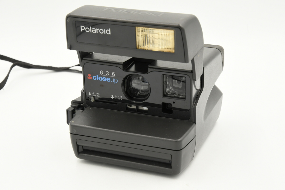 Polaroid 636. Фотоаппарат полароид 636. Полароид 636 Polaroid. Фотоаппарат мгновенной печати полароид 636.