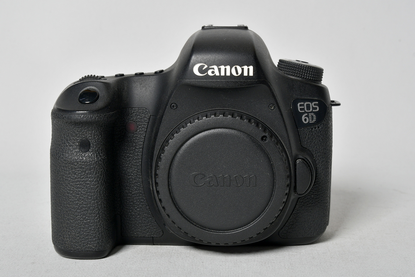 Canon mark iii body. Canon 7d Mark II. Canon EOS 7d Mark II body. Canon EOS 5d Mark IV. Canon EOS 5d Mark 3.
